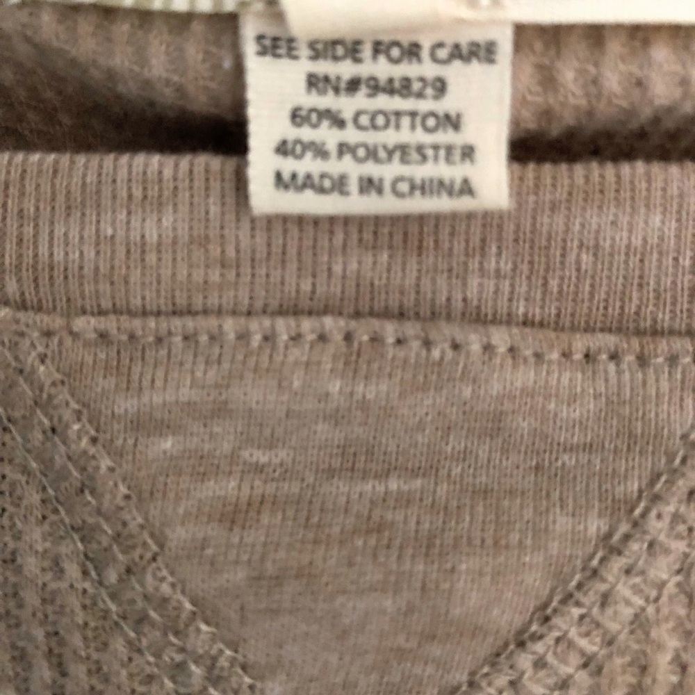 Sz M Beige Derek Heart Sweater - Picture 4 of 6